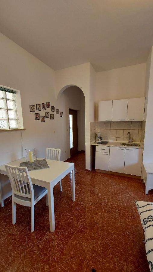 Soline Ada Apartment Пиешчана Увала Екстериор снимка