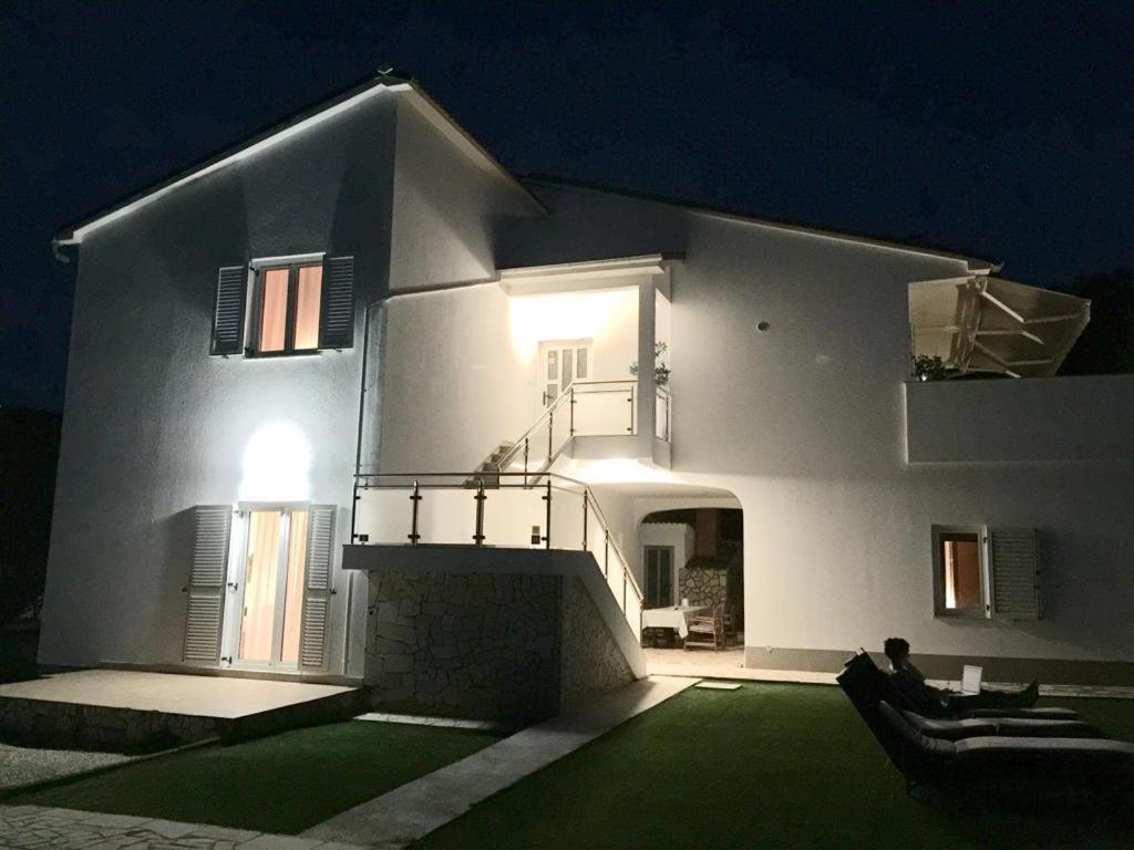 Soline Ada Apartment Пиешчана Увала Екстериор снимка